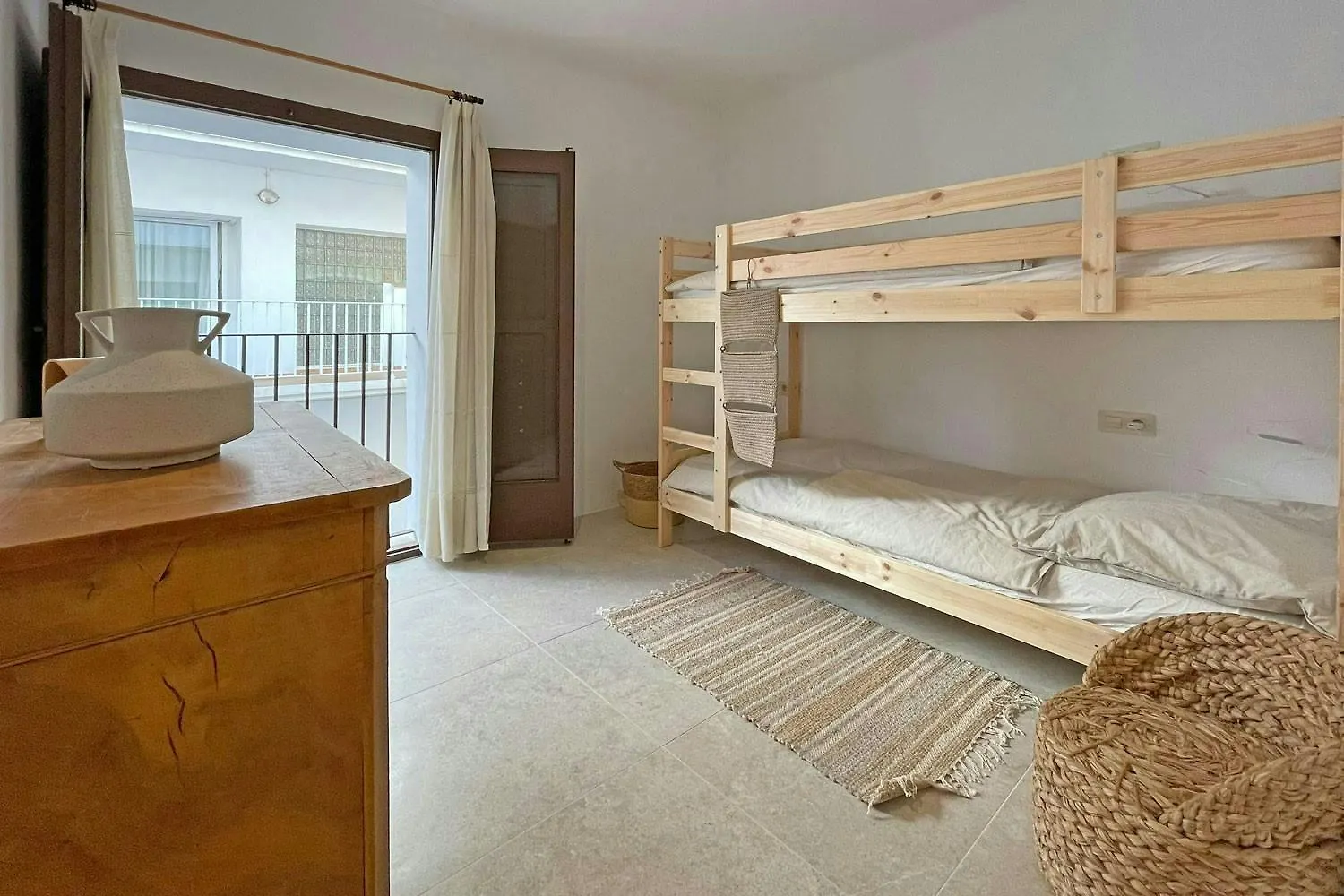 Luxury 8P Town House In Center Lescala 50M Beach L'Escala