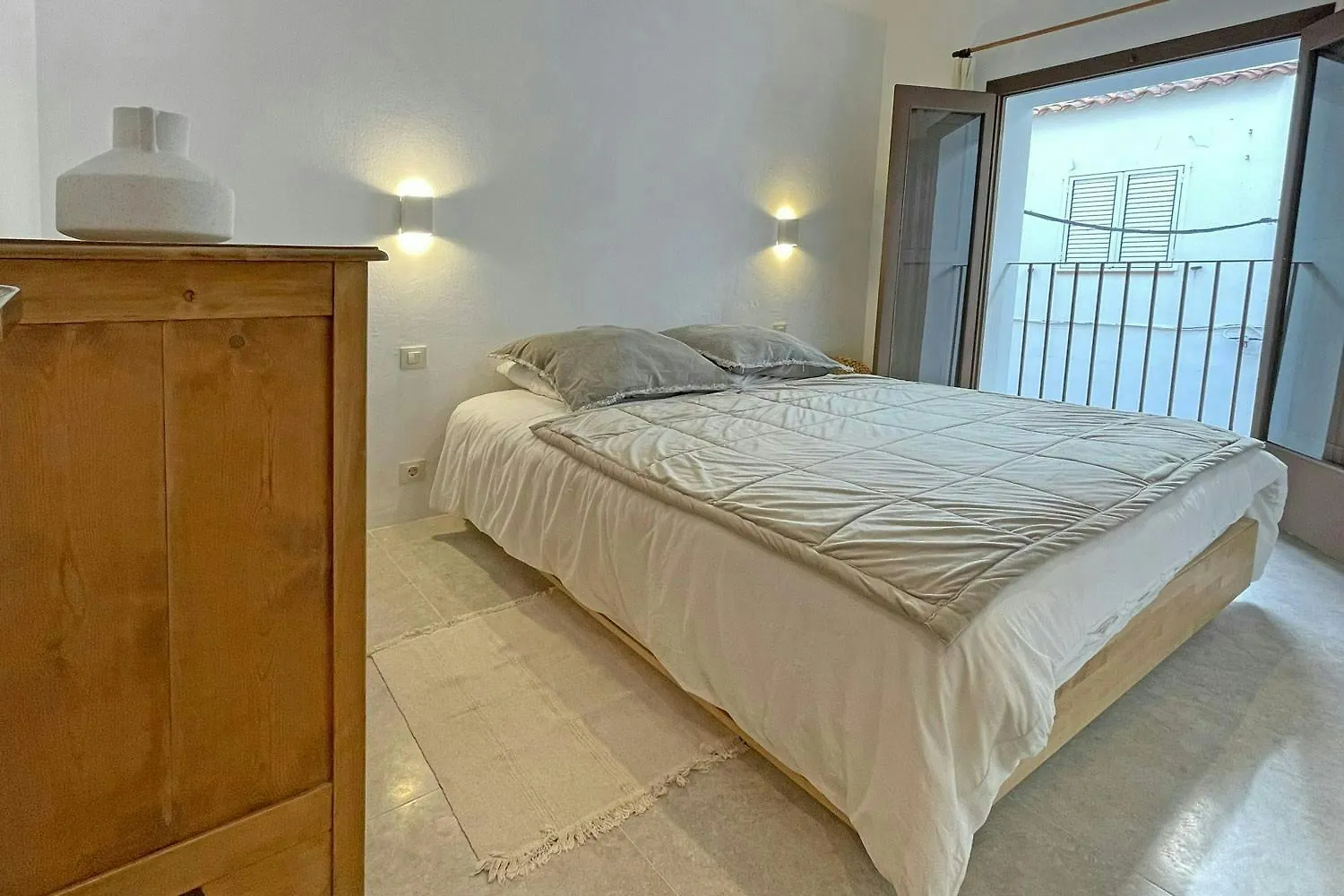 Luxury 8P Town House In Center Lescala 50M Beach L'Escala Holiday home